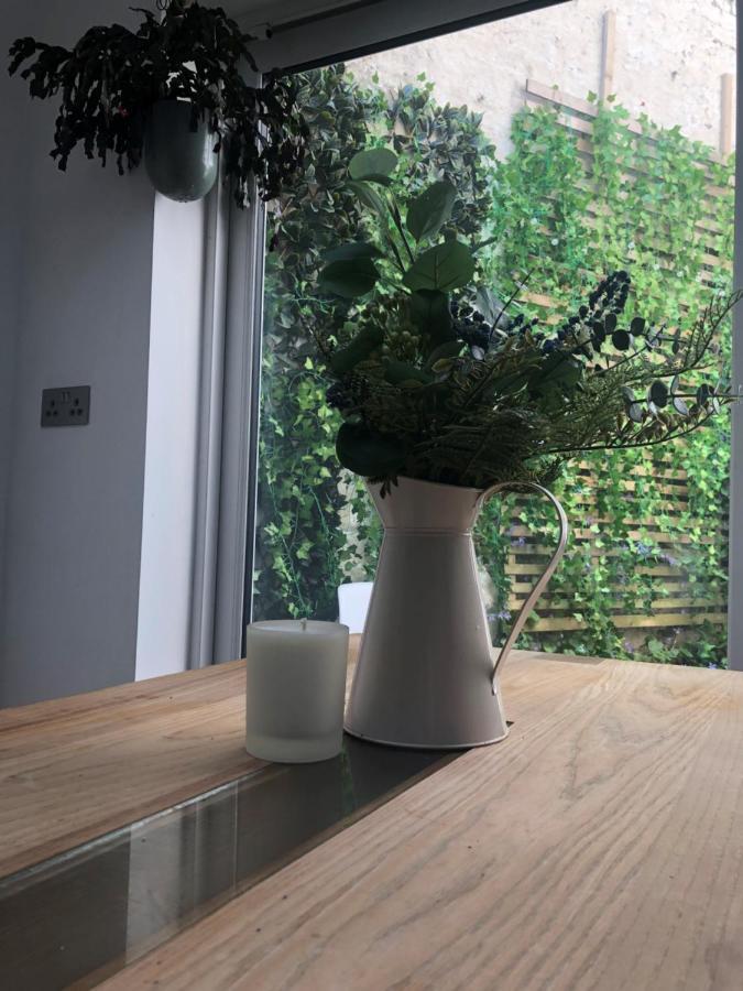 The Nest, Central Falmouth, 10 Mins To The Beaches And Off Street Parking Exterior foto